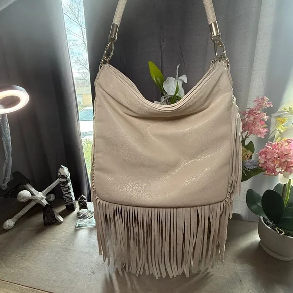 Altar'd State brand handbag leather with fringe. - Picture 6 of 10